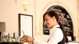 Delaware Named Home to America’s Best Tippers, Adding to the State’s Friendly Reputation (Featured)